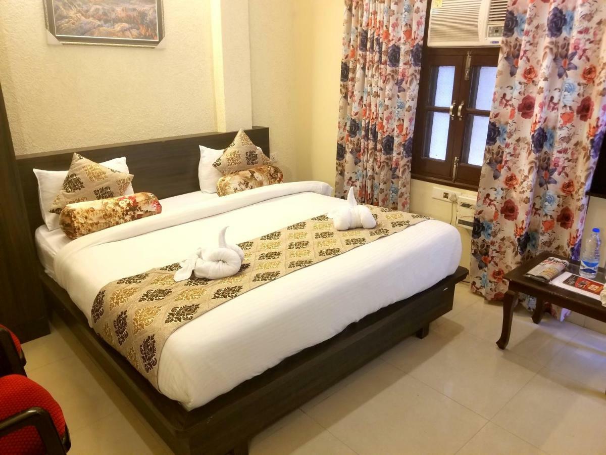 Hotel Krishna'S Near Golden Temple Amritsar Esterno foto