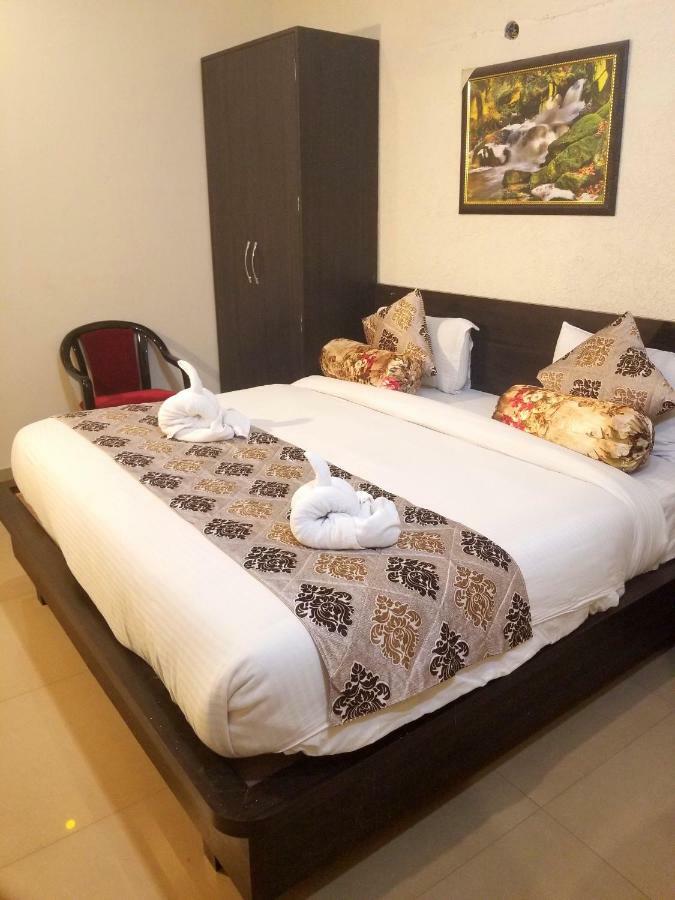 Hotel Krishna'S Near Golden Temple Amritsar Esterno foto